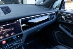 Porsche Macan T AWD 2026