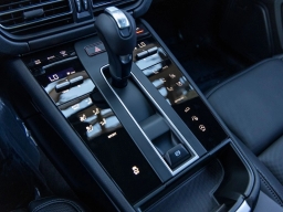 Porsche Macan T AWD 2026