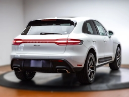 Porsche Macan T AWD 2026