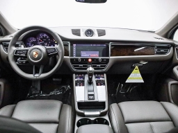 Porsche Macan T AWD 2026