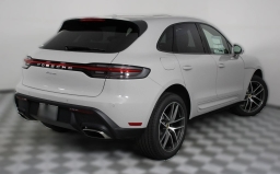 Porsche Macan T AWD 2026