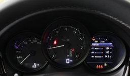 Porsche Macan T AWD 2026
