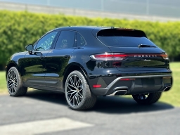 Porsche Macan T AWD 2026