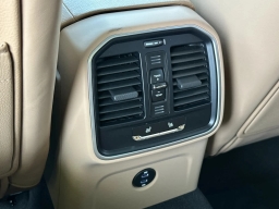 Porsche Macan T AWD 2026