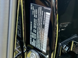 Porsche Macan T AWD 2026