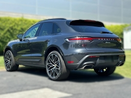 Porsche Macan T AWD 2026
