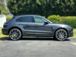Porsche Macan T AWD 2026
