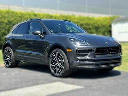 Porsche Macan T AWD 2026