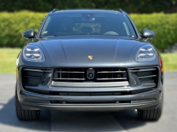 Porsche Macan T AWD 2026