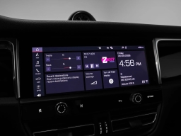 Porsche Macan Base AWD 2026