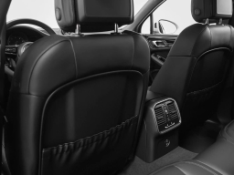 Porsche Macan Base AWD 2026