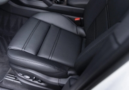 Porsche Cayenne Base AWD 2026