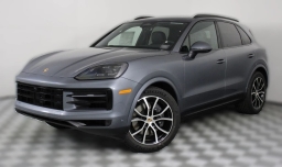 Porsche Cayenne Base AWD 2026