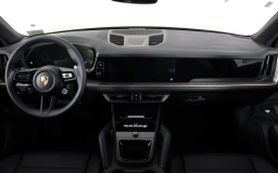 Porsche Cayenne Base AWD 2026