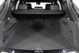 Porsche Cayenne Base AWD 2026