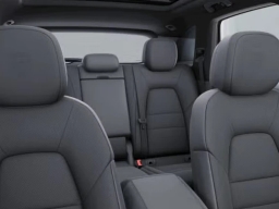 Porsche Cayenne Base AWD 2026