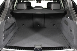 Porsche Cayenne Base AWD 2026