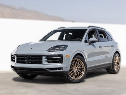 Porsche Cayenne Base AWD 2026