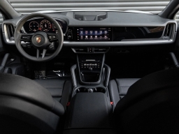 Porsche Cayenne Base AWD 2026