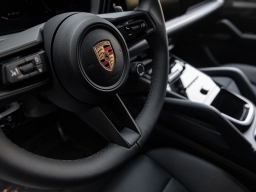 Porsche Cayenne Base AWD 2026