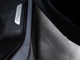 Porsche Cayenne Base AWD 2026