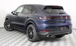 Porsche Cayenne Base AWD 2026