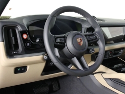 Porsche Cayenne Base AWD 2026