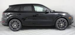 Porsche Cayenne Base AWD 2026