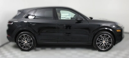 Porsche Cayenne Base AWD 2026
