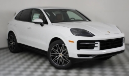 Porsche Cayenne Base AWD 2026