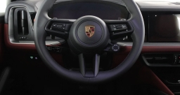 Porsche Cayenne Base AWD 2026