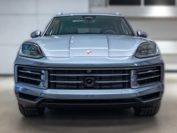 Porsche Cayenne Base AWD 2026