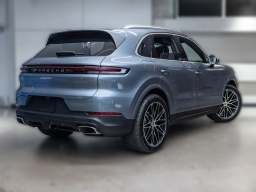 Porsche Cayenne Base AWD 2026
