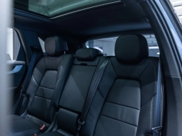 Porsche Cayenne Base AWD 2026
