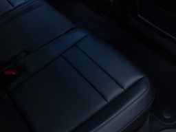 Porsche Cayenne Base AWD 2026