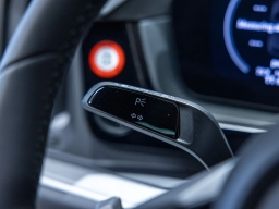 Porsche Cayenne Base AWD 2026