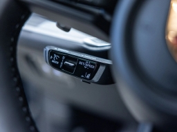 Porsche Cayenne Base AWD 2026