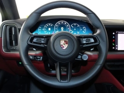 Porsche Cayenne Base AWD 2026