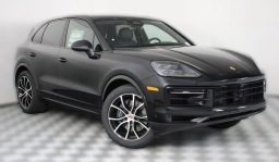 Porsche Cayenne Base AWD 2026
