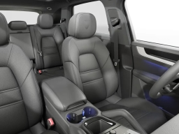 Porsche Cayenne Base AWD 2026