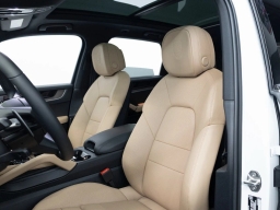 Porsche Cayenne Base AWD 2026