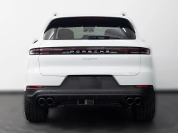 Porsche Cayenne Base AWD 2026