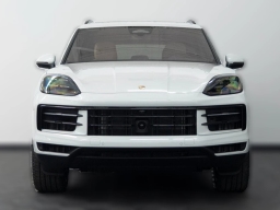 Porsche Cayenne Base AWD 2026