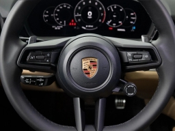 Porsche Cayenne Base AWD 2026