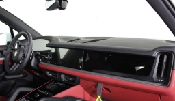 Porsche Cayenne Base AWD 2026