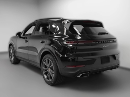 Porsche Cayenne Base AWD 2026