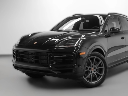 Porsche Cayenne Base AWD 2026