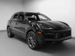 Porsche Cayenne Base AWD 2026