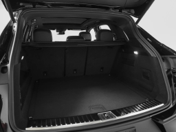 Porsche Cayenne Base AWD 2026