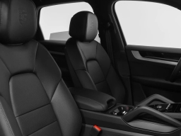 Porsche Cayenne Base AWD 2026
